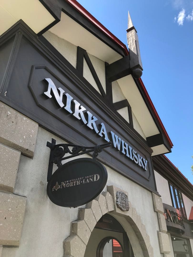 【新品未開封】鶴　700ml 余市蒸留所限定 ニッカウヰスキー　ショッパー付き