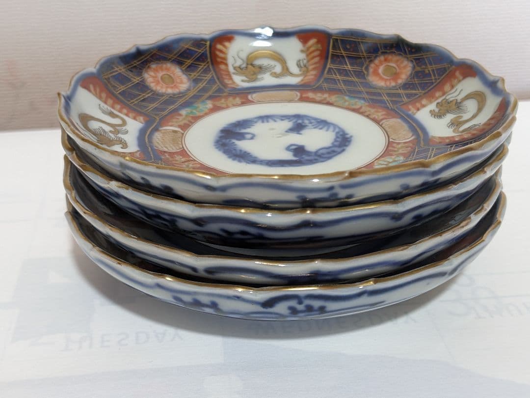 ♦江戸時代古伊万里 大明成化年製 染付金襴手 吉祥文 輪花豆皿 四枚組み 骨董品