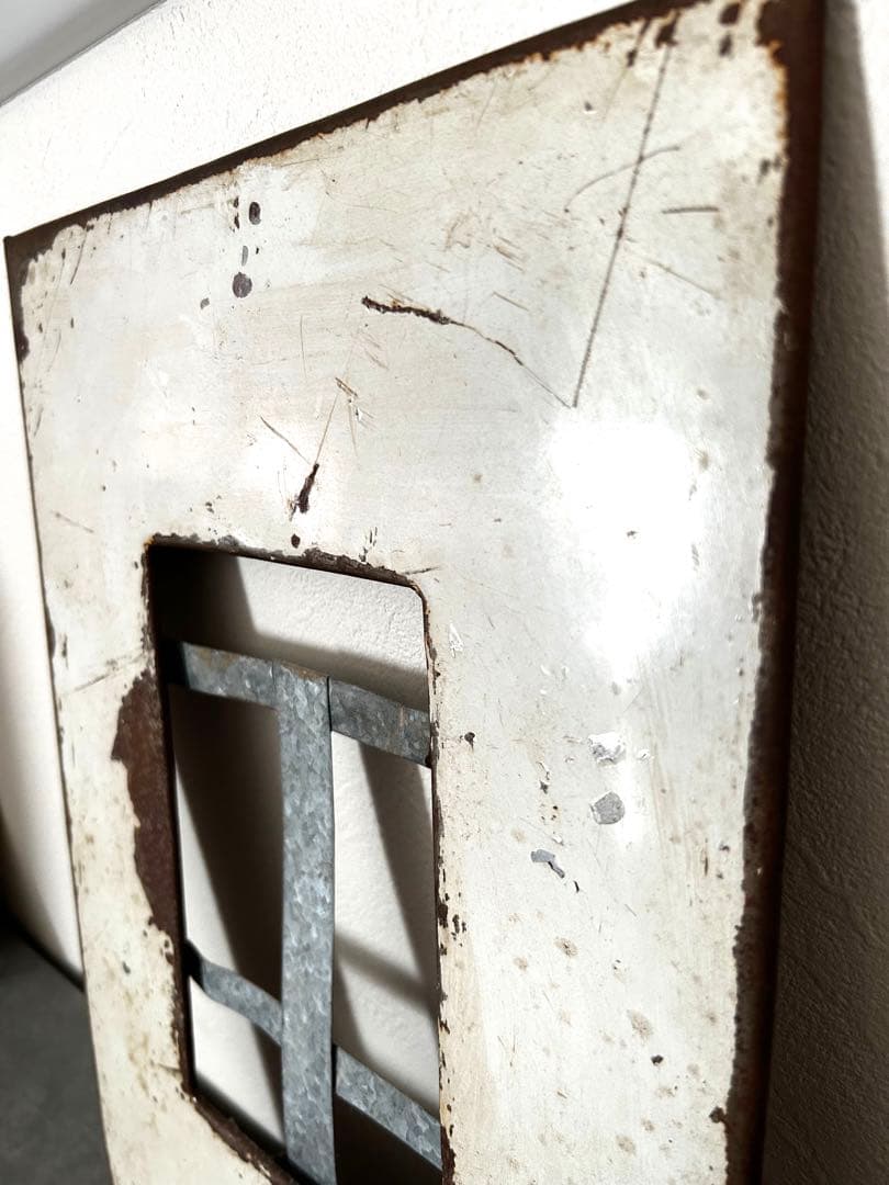 【お値下げ歓迎中】額 アイアンフレーム ヴィンテージ風