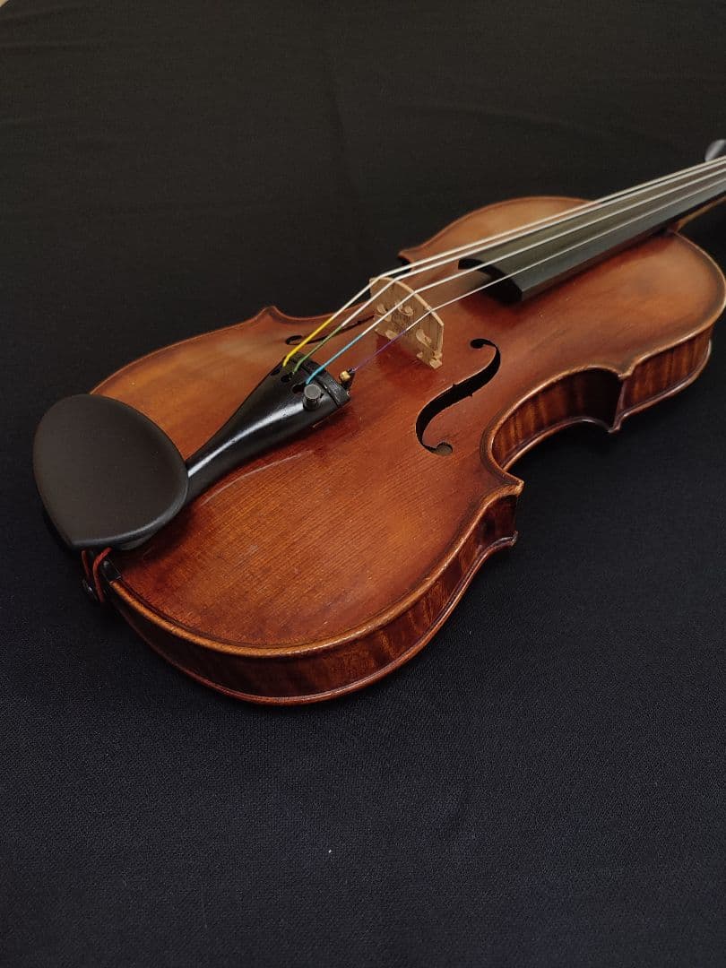 バイオリン　アンティークジャーマン１/2　弦・駒新品交換済　弓・ケース・肩当付属