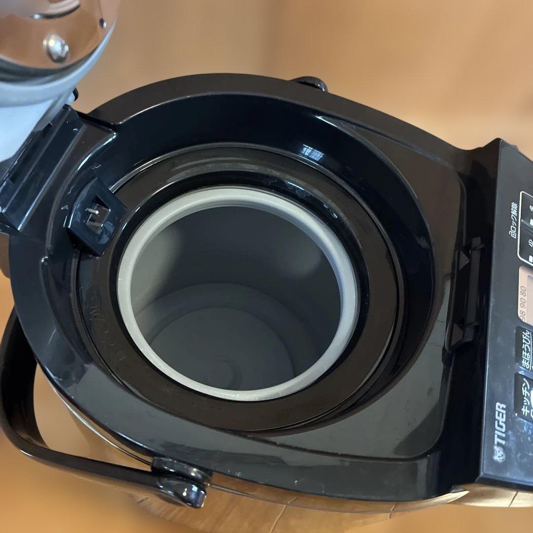 電気ポット 蒸気レス VE お湯計量機能付き とく子さん 3L PIG-J300