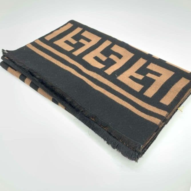 FENDI✨　ロゴ　マフラー ベージュ　カシミヤ　シルク　フェンディ