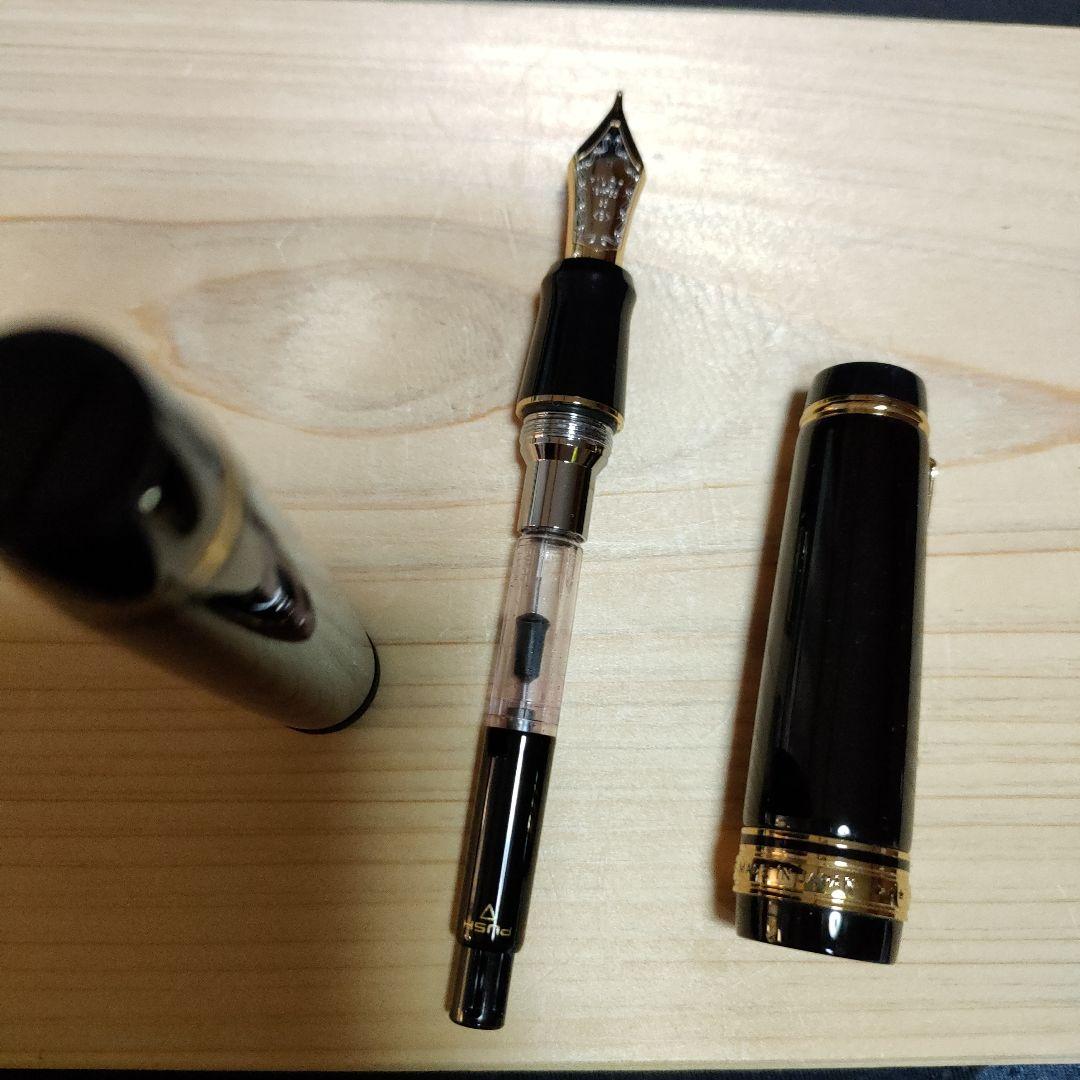 万*ン様 パイロット　万年筆　CUSTOM　カスタム　漆　PILOT　urush