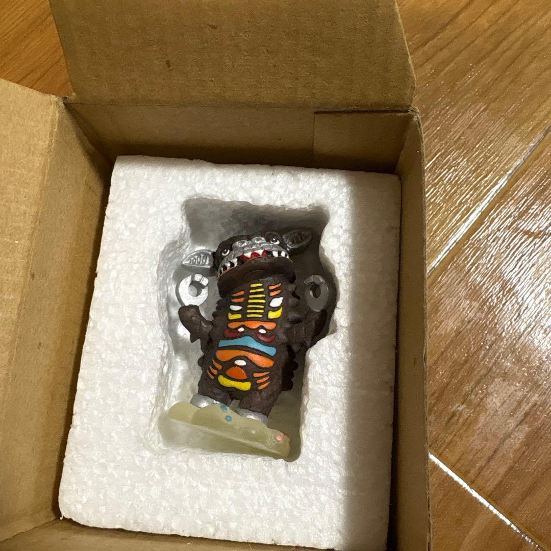 日*4様 おとなりのかいじゅう 情景フィギュア いたずらお絵かき いらずら考え中