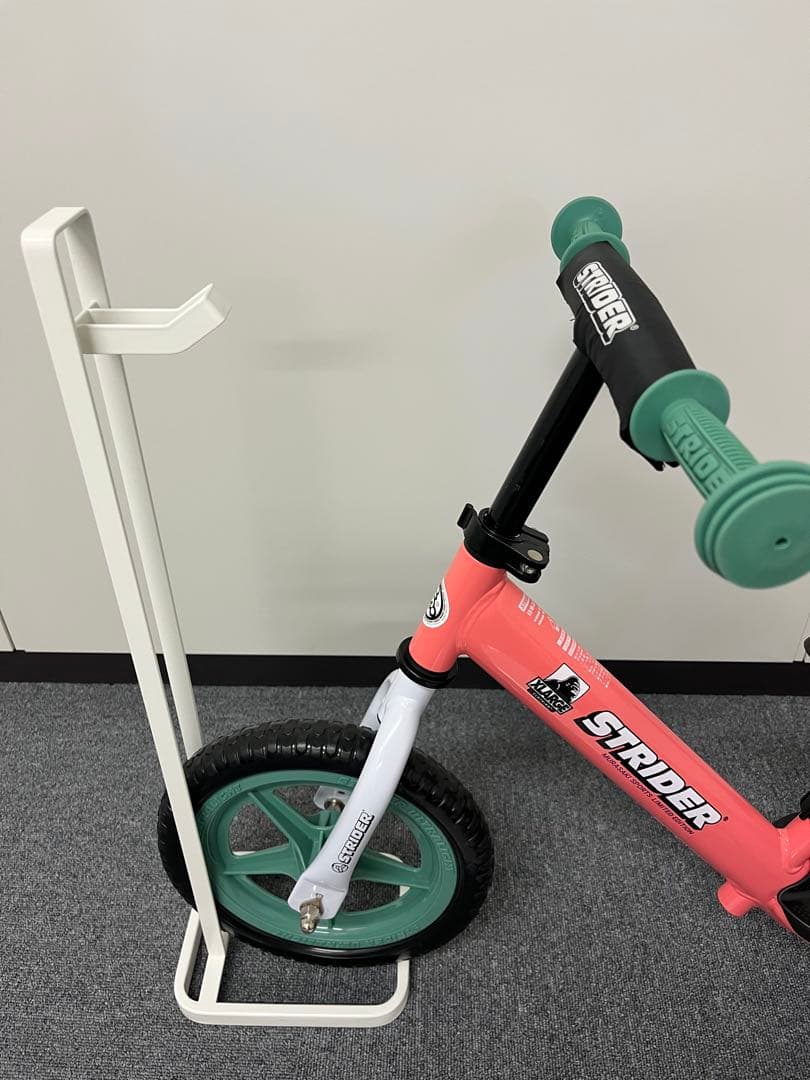 ストライダー　XLARGE限定色　ムラサキスポーツ限定