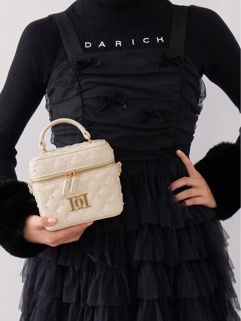 Darich キルティングパールスクエアミニバッグ ゴールドパーツ アイボリー