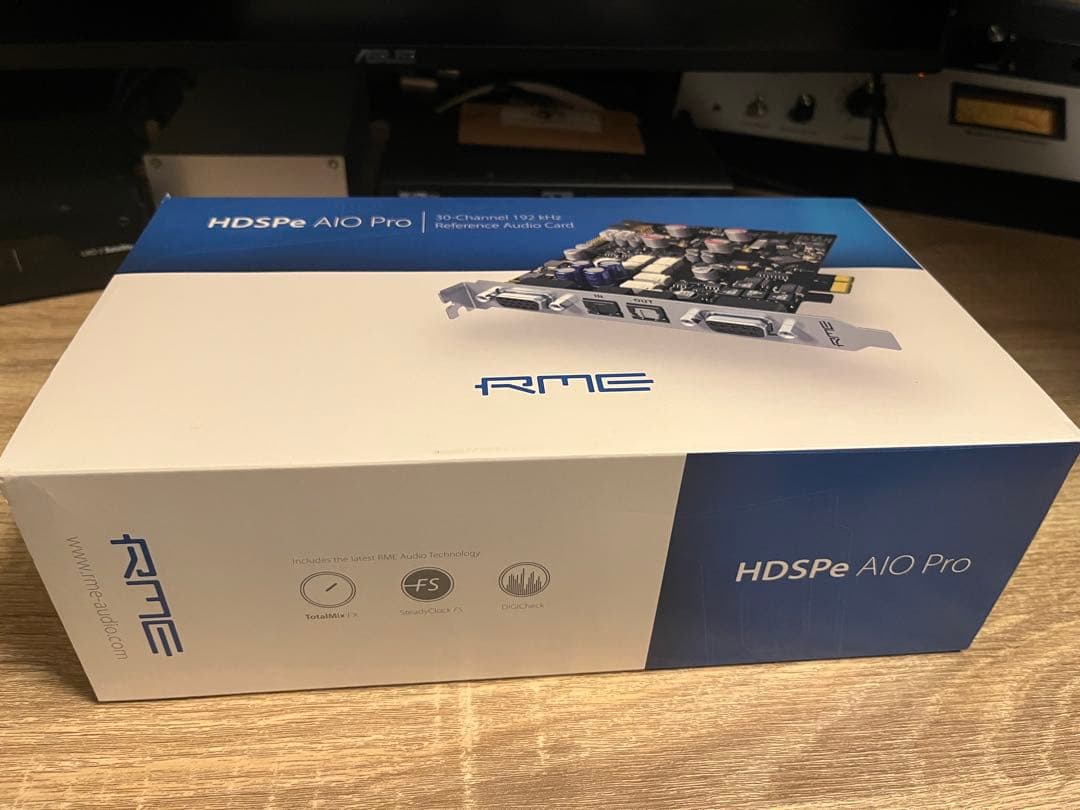 RME HDSPe AIO PRO オーディオインターフェイス