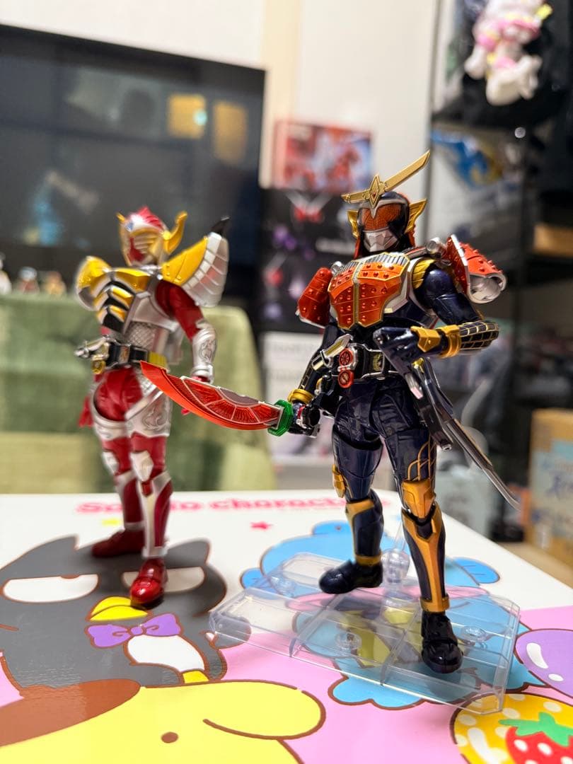 S.H.Figuarts（真骨彫製法） 仮面ライダー鎧武 バロン　セッ