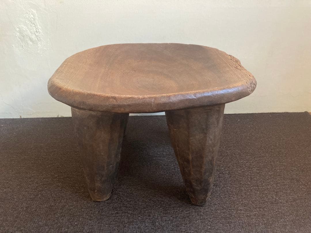 アフリカ家具　セヌフォ族スツール　コートジボワール　セヌフォスツール