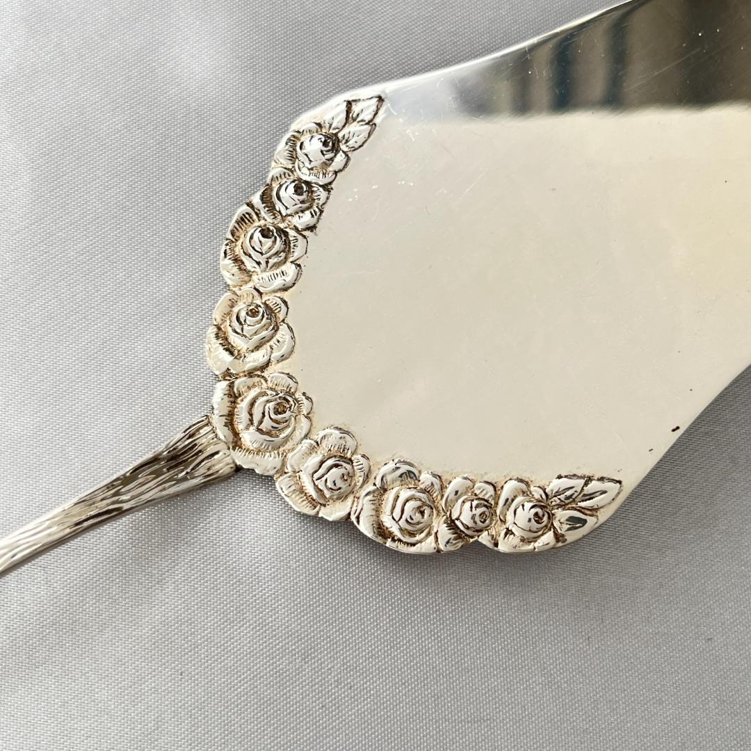 【ANTIKO】 薔薇のケーキサーバー【純銀】ヒルデスハイムローズ 21cm