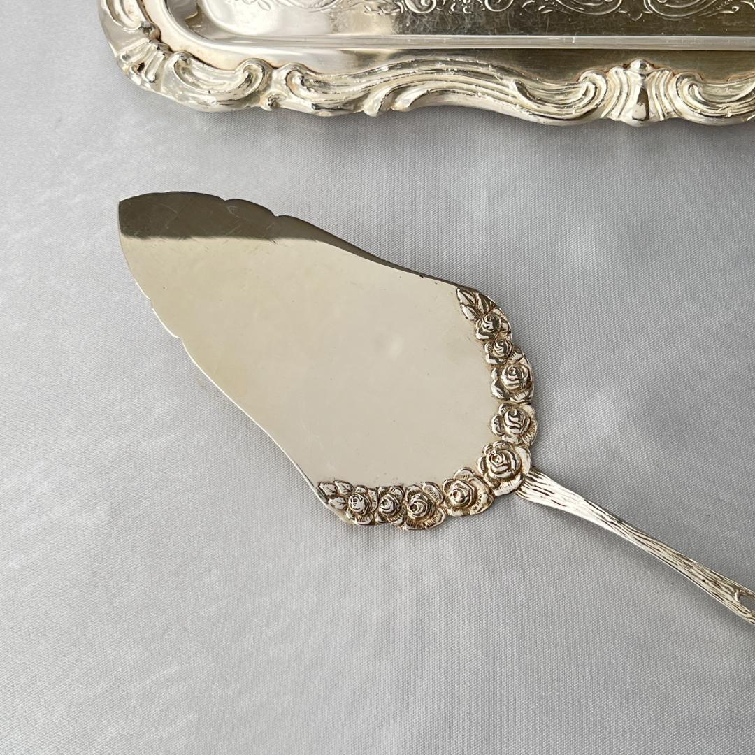 【ANTIKO】 薔薇のケーキサーバー【純銀】ヒルデスハイムローズ 21cm
