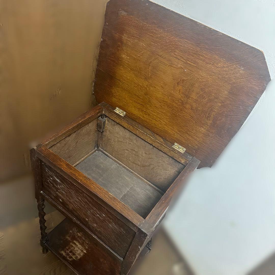 イギリス家具/英国/アンティーク/サイドテーブル/天板開閉タイプ(収納あり)