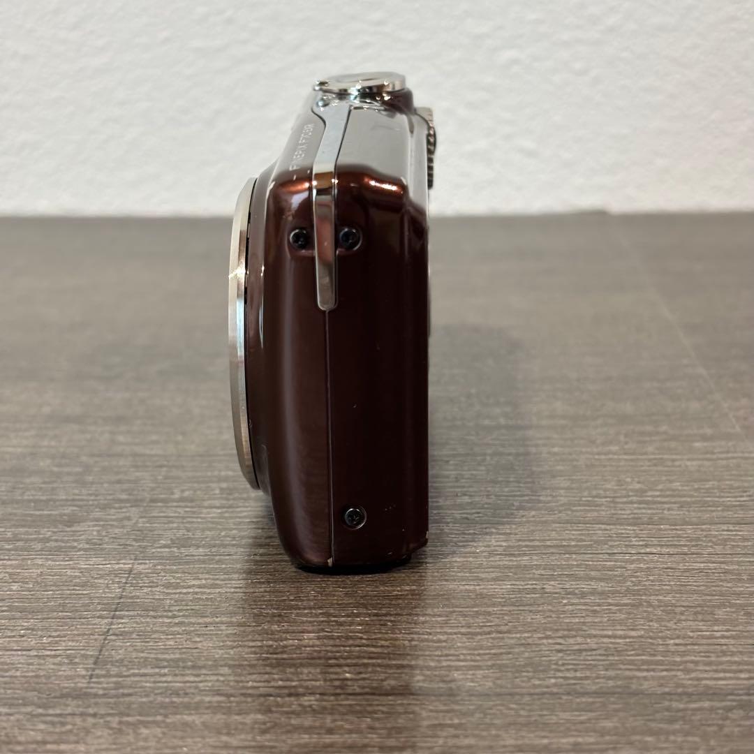 FUJIFILM FINEPIX F70 EXR デジタルカメラ