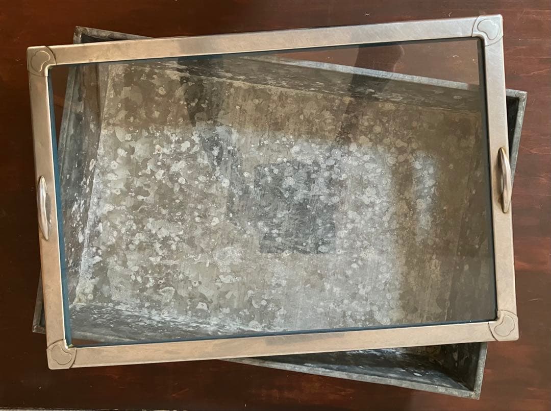 昭和レトロ　ブリキ製ガラス蓋ケース　ブリキ製ショーケース（1枚扉、取り外し可能）