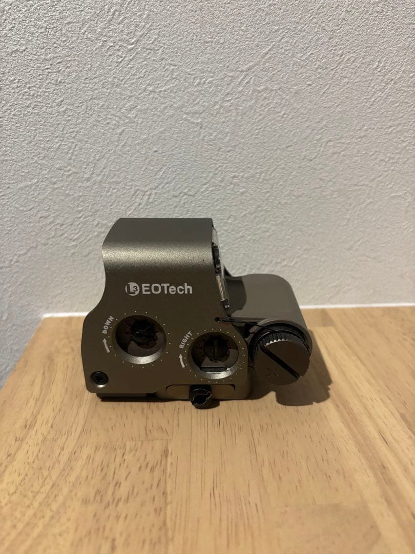 Holy Warrior EoTechタイプ ダットサイト フラットダークアース