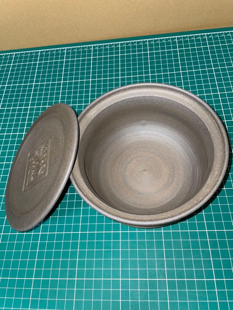 葉模様付き陶器茶碗　楊琴作　豆清砂　茶器　⚪️商品説明必読⚪️