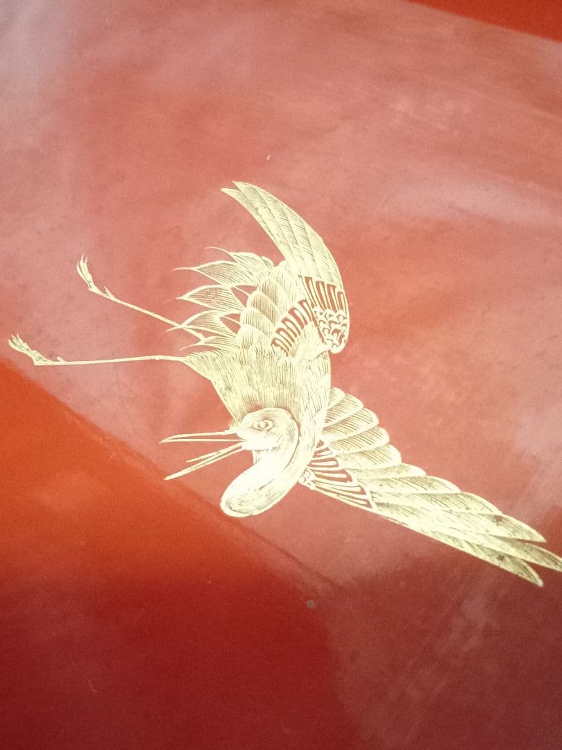 古い お膳 金彩 木製 四足 鶴亀柄 朱塗 漆器 アンティーク