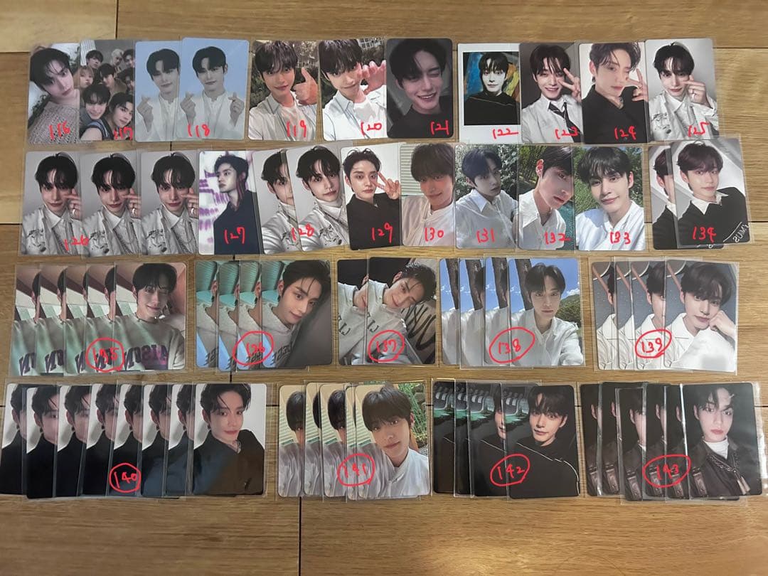 ZEROBASEONE ZB1 ゼベワン　ジウン　トレカ　封入　ラキドロ