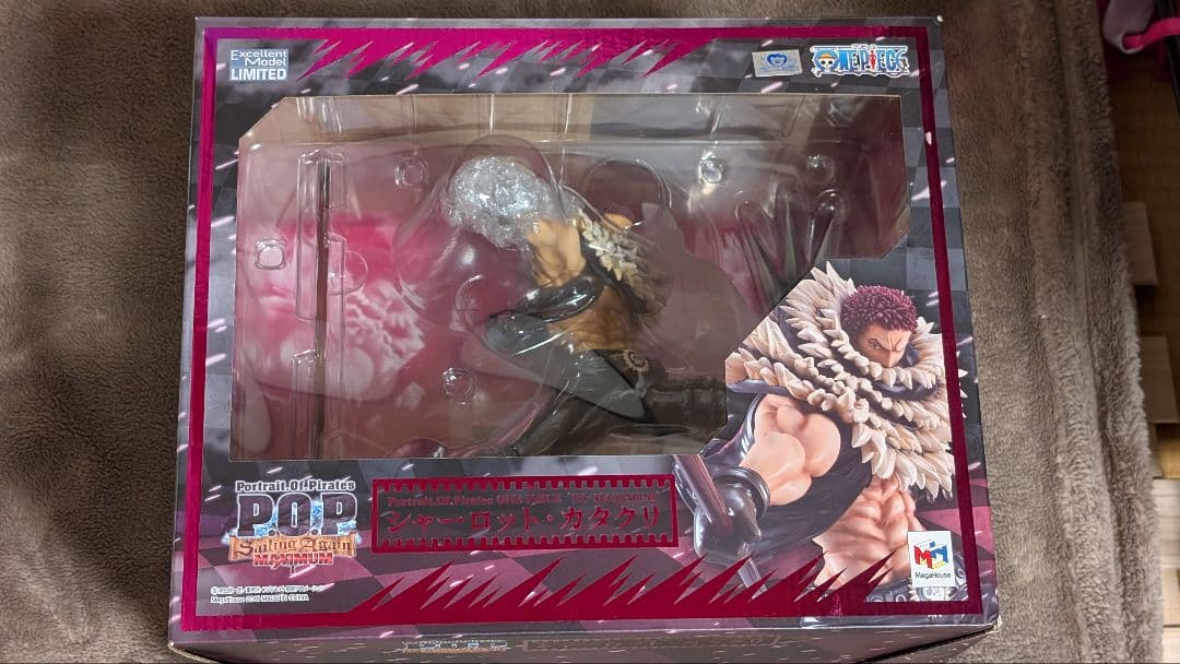 メガハウス　POP カタクリ　シャーロット　ワンピース　開封品