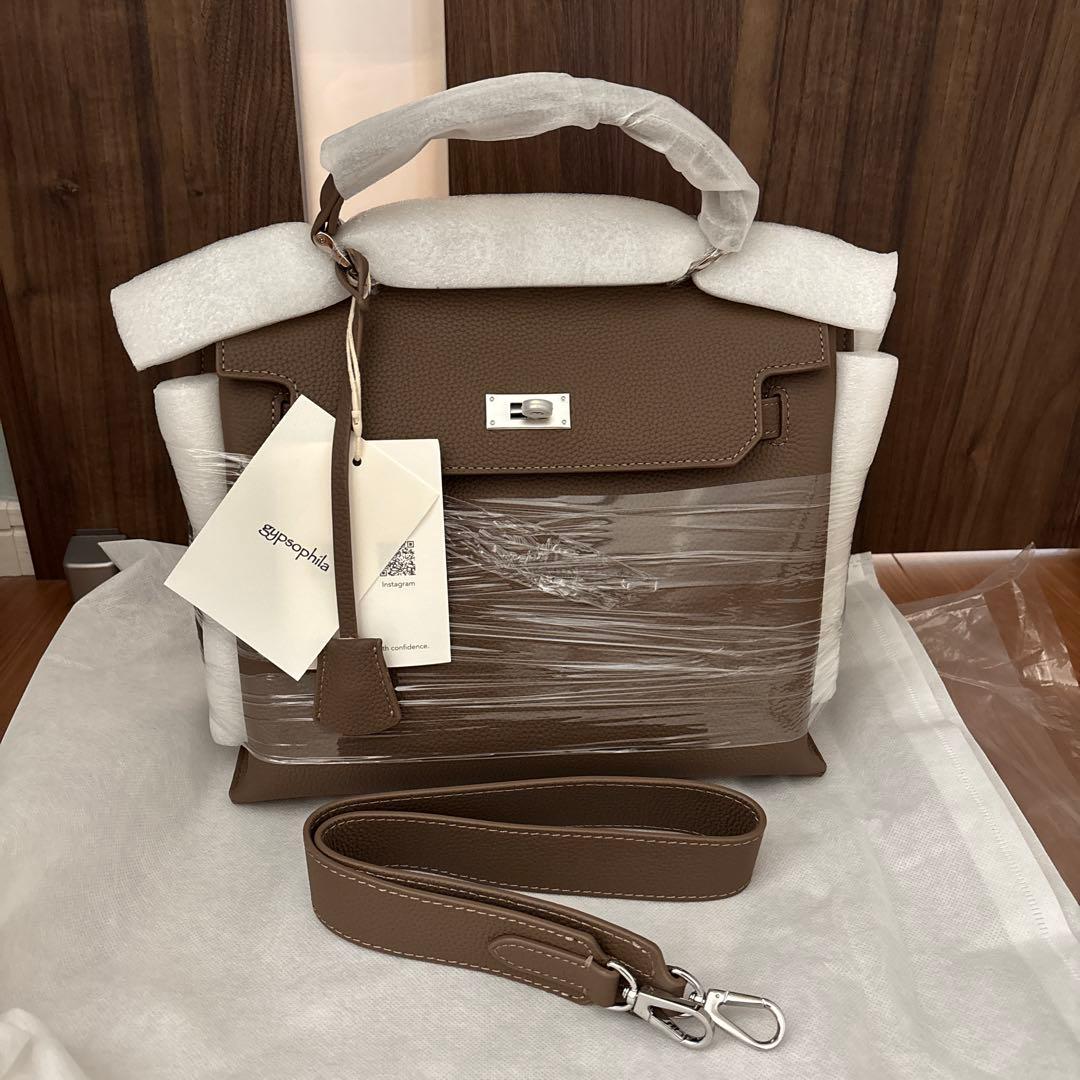 キキ☆　新品 Mサイズ　GYPSOPHILA 2WAYスクエアレザーバッグ