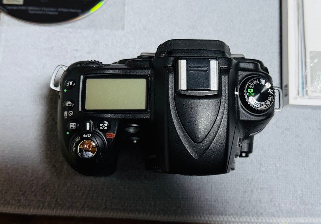 極美品 NIKON ニコン D90 デジタル一眼レフ