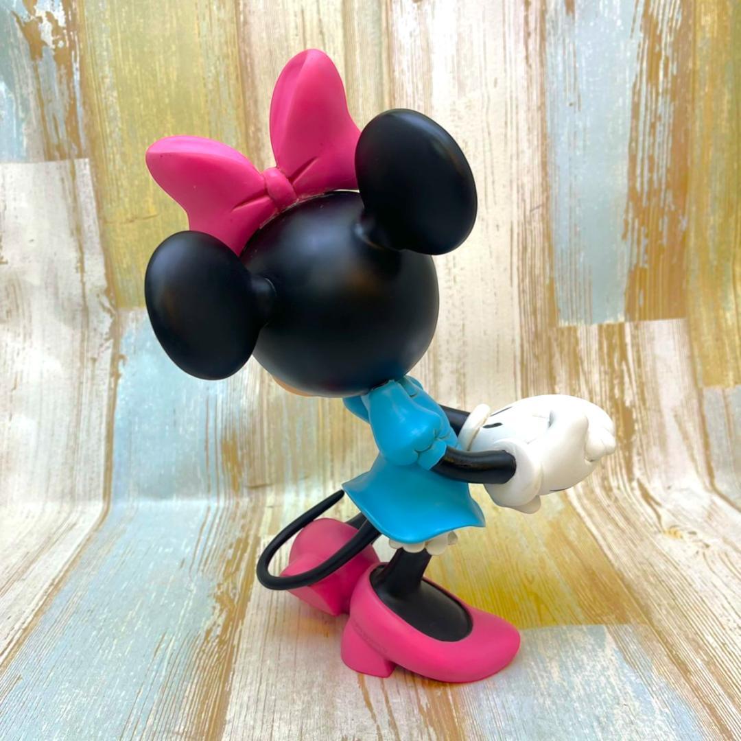 ミニーマウス Minnie Mouse ミニー 陶器製 ビッグフィギュア