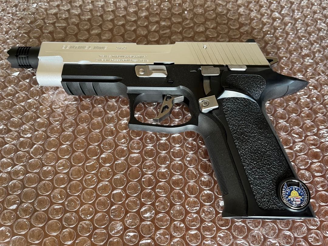 東京マルイ　バイオハザード6　センチネル ナイン〈レオン専用モデル〉　おまけ付き