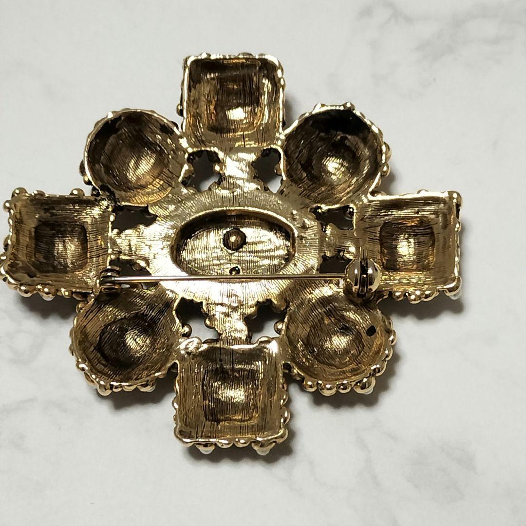 シャネル CHANEL◆ヴィンテージ ブローチ グリポア フェイクパール