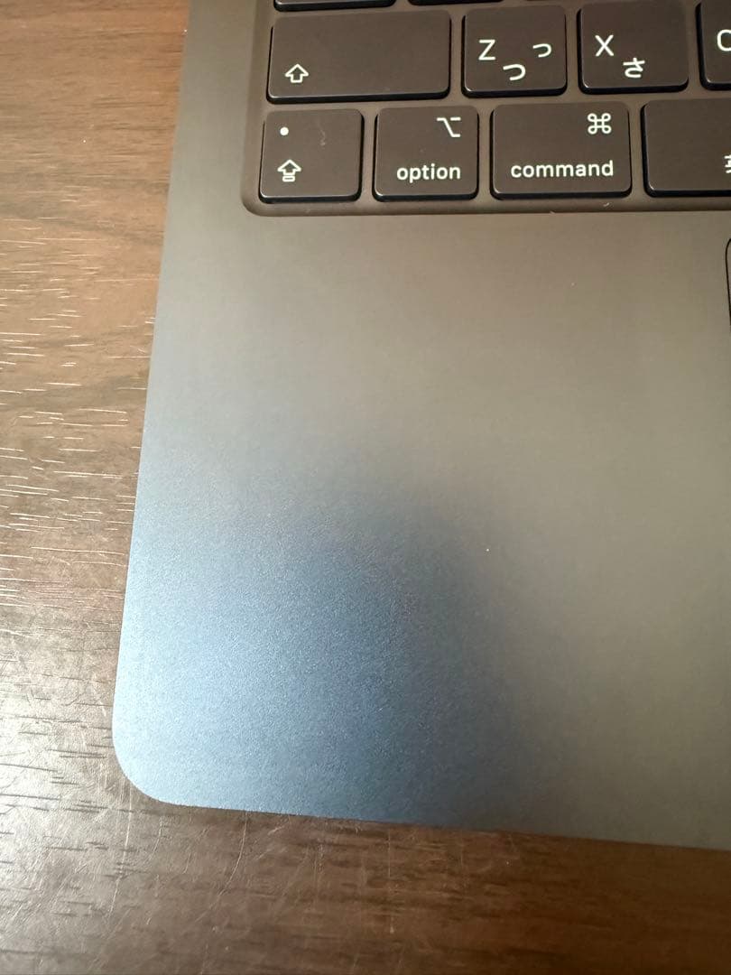 MacBook Air 2022 M2 8GB 256GB（箱入り）