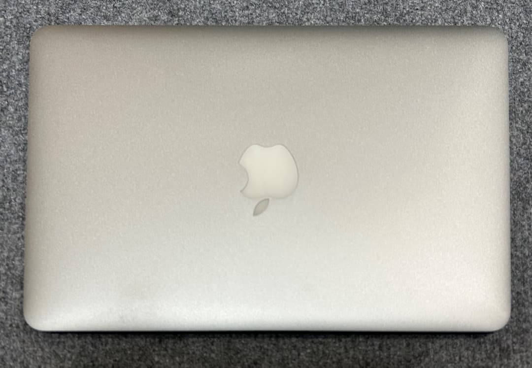 MacBook Air 2014 8Gb 256GbSSD 11インチ USキー
