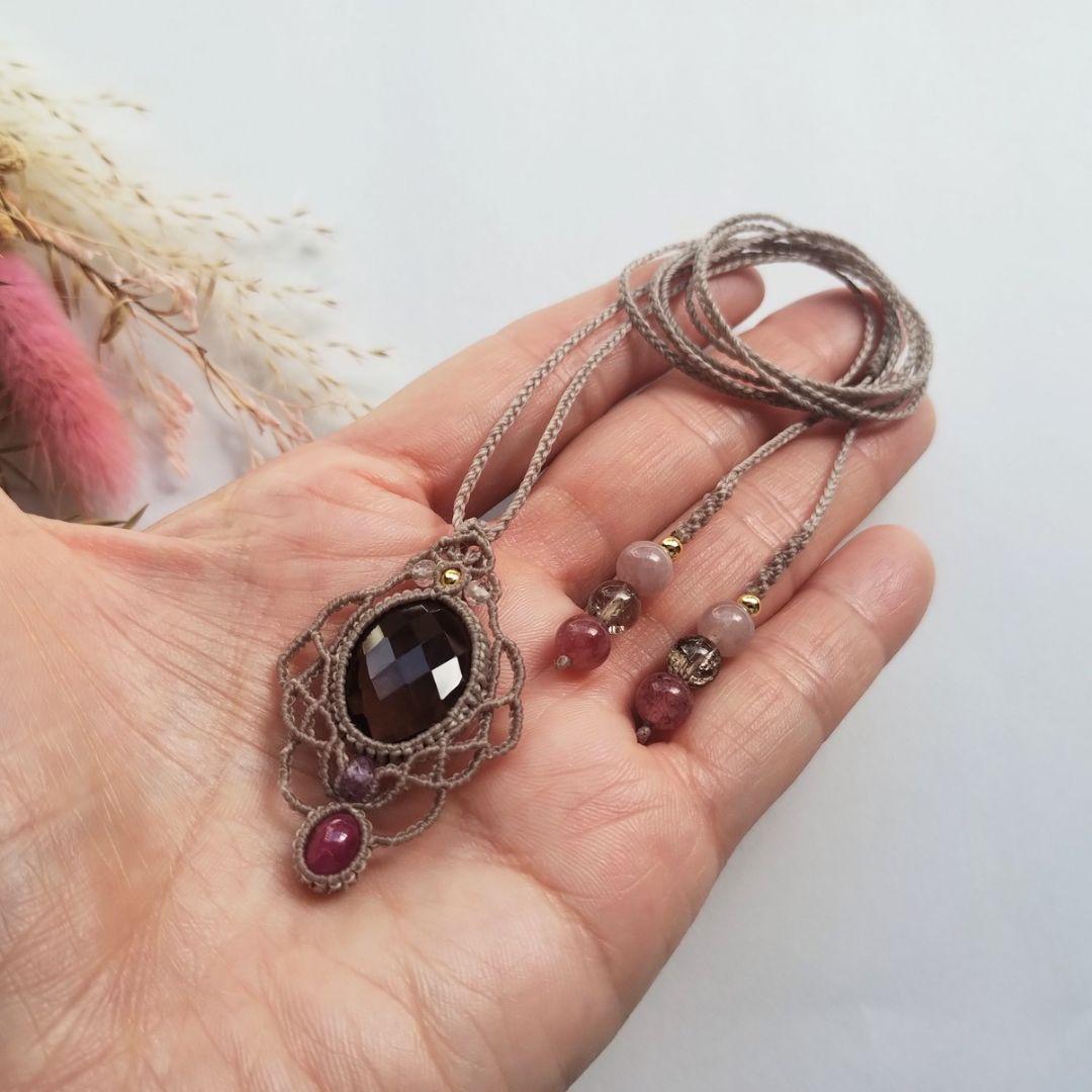 クンツァイト＆シトリン＆アメジストのマクラメ編みネックレス　ペンダント　天然石