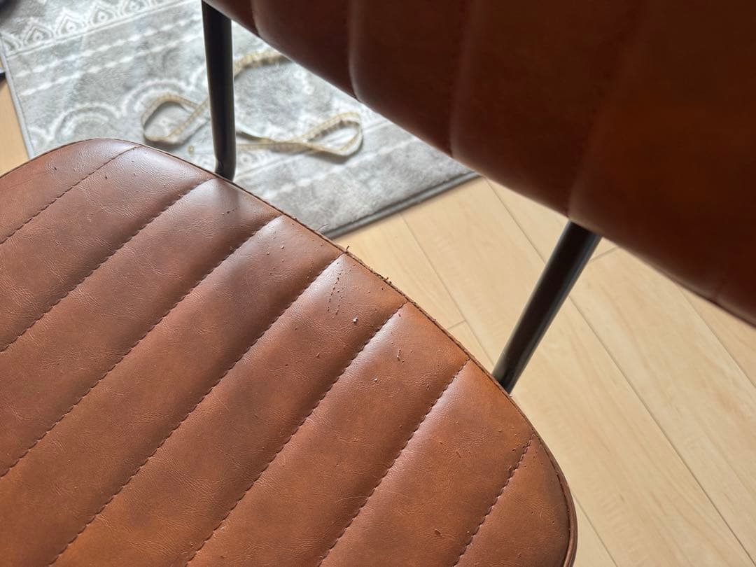 大幅値下げ‼️木製ダイニングテーブル〔引取限定）