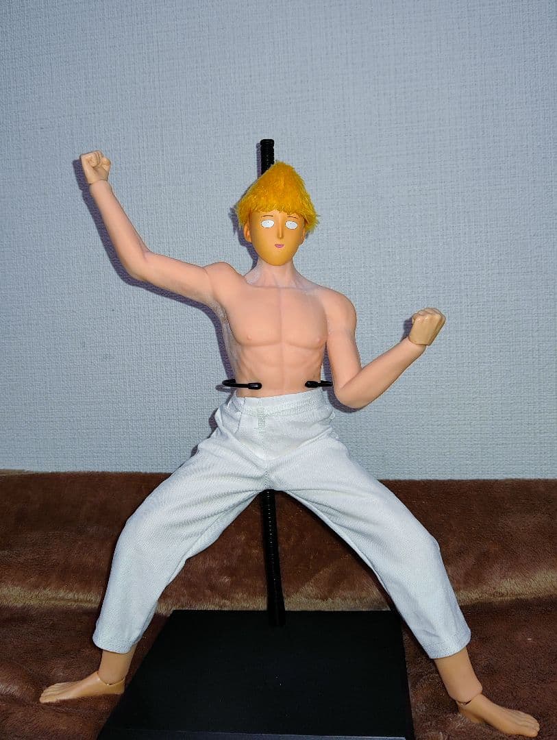 [ワンパンマン(サイタマ•チャランコversion)]1/6サイズ