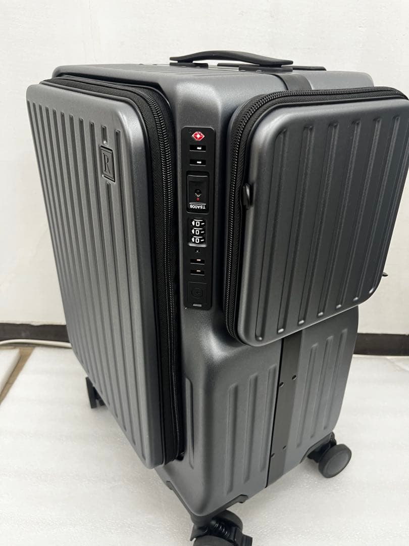 生臭坊主さん専用 [Redamancy]現役客室乗務員が設計を指導 スーツケース