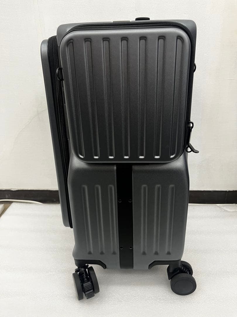 生臭坊主さん専用 [Redamancy]現役客室乗務員が設計を指導 スーツケース