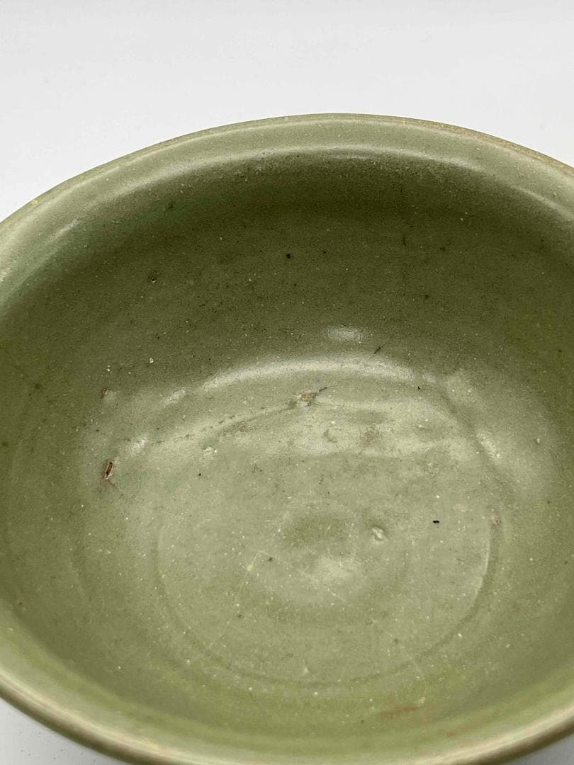 元時代　青磁　龍泉窯碗　青磁茶碗　唐物　古賞物　時代物　旧家蔵出し(D-57)