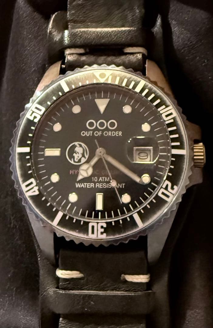 OUT OF ORDER HY 10 ATM 防水 レザーベルト時計