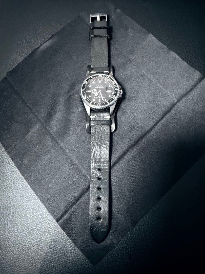 OUT OF ORDER HY 10 ATM 防水 レザーベルト時計