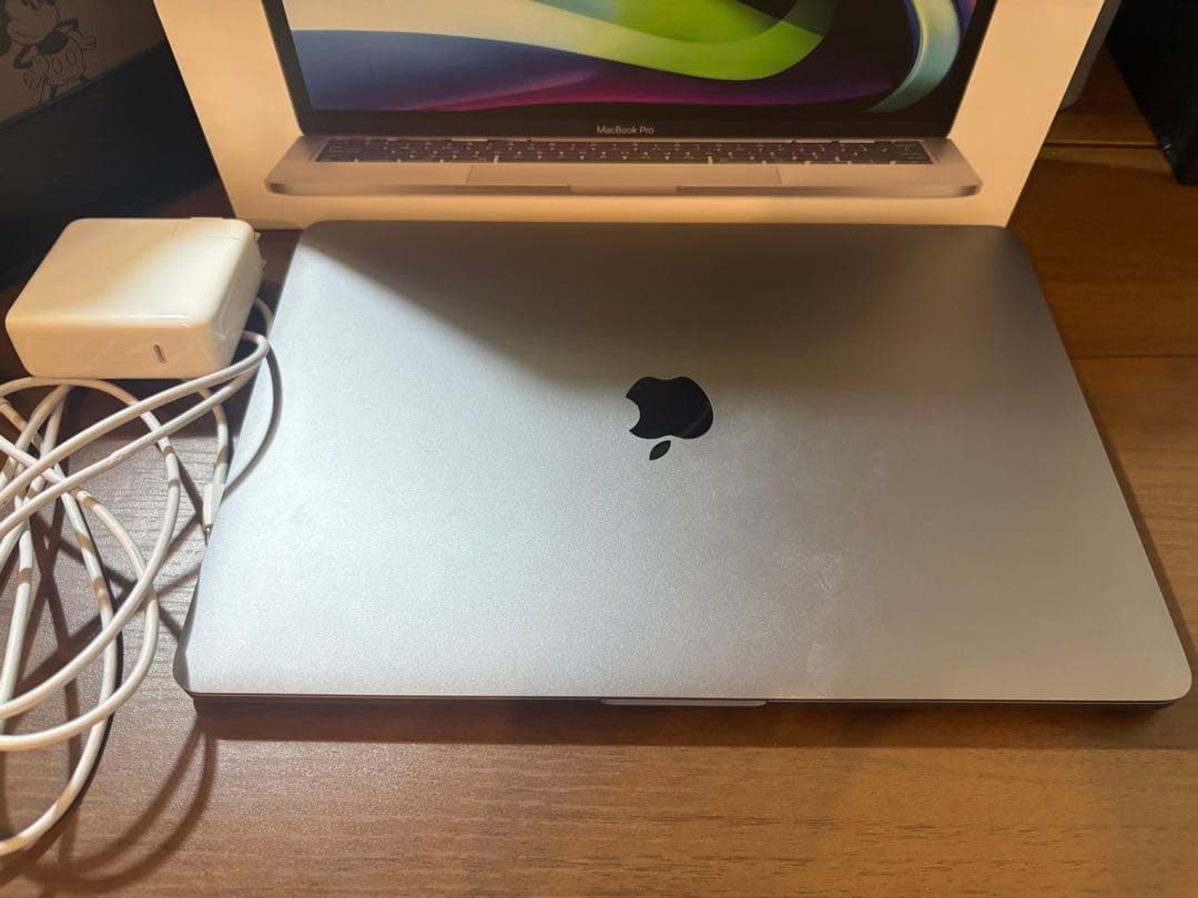 MacBookPro M2 16GB 13インチ2022年SSD500