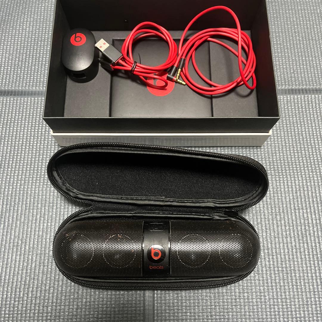 beats pill スピーカー と専用スタンド セット
