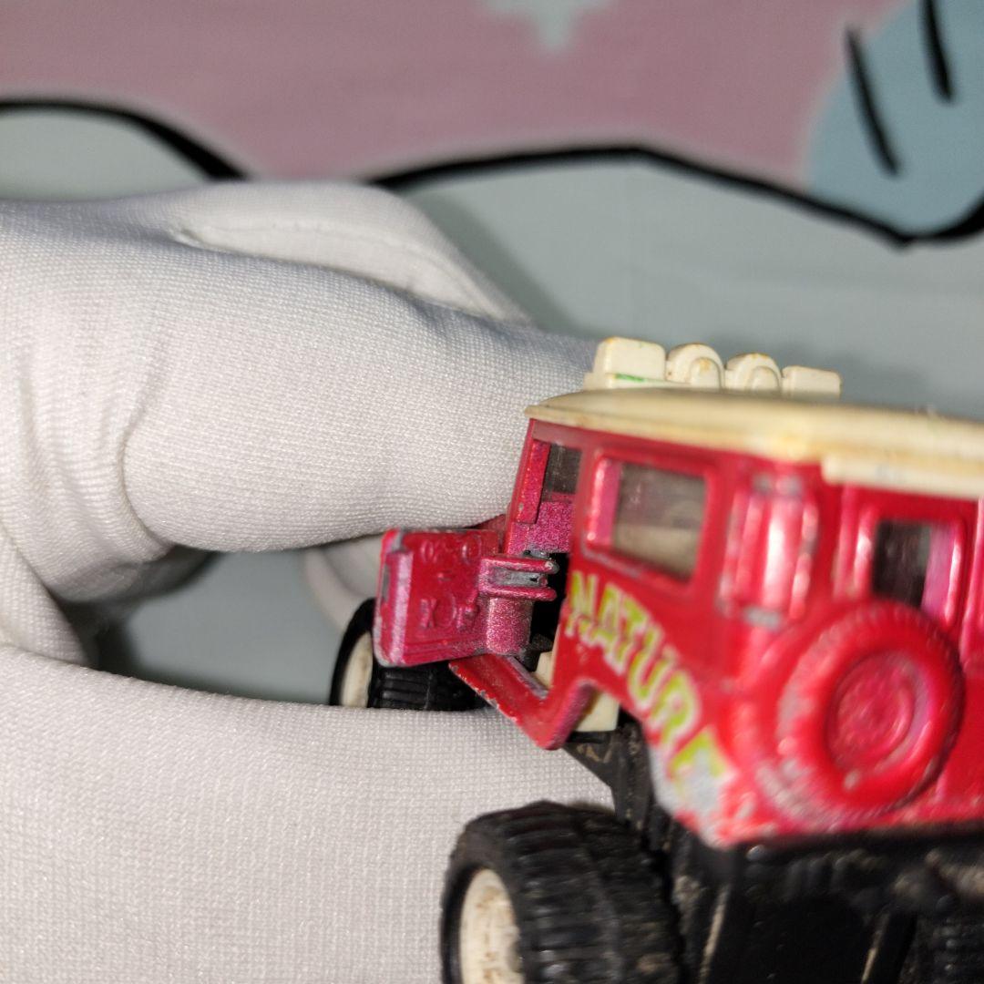 赤いミニカー 自然愛好クラブ