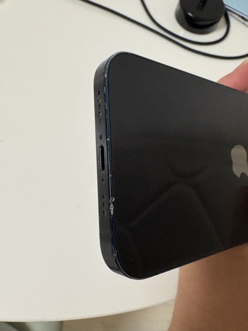 Apple iPhone 12 ブラック 本体　64GB