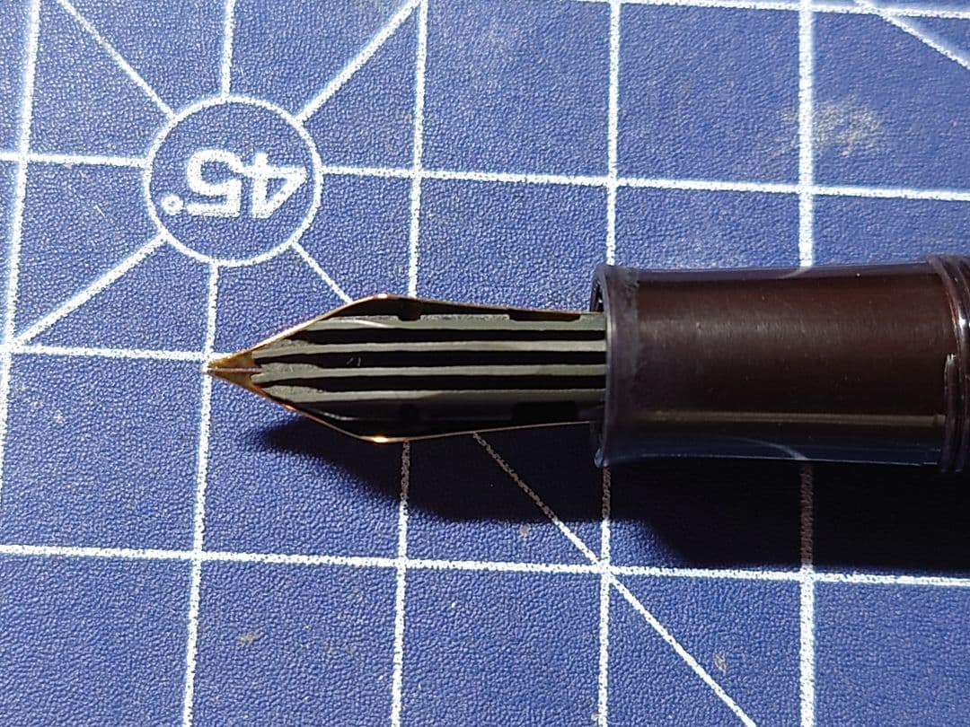 ペリカン 400NN M＆K 茶縞 14C-F 万年筆 中古