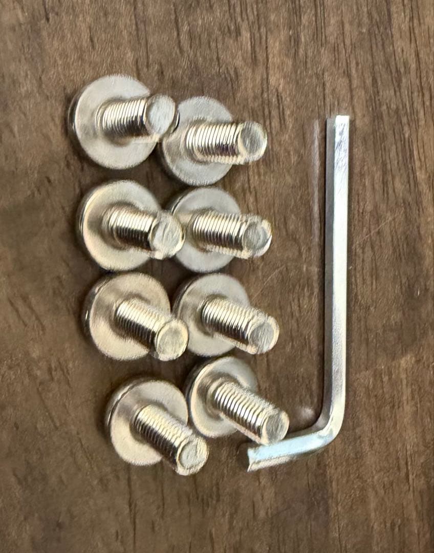 ボンビアルコン　キャットタワー