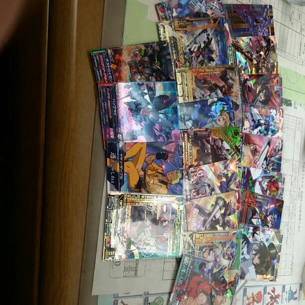 ガンダムトライエイジカードバラ売り