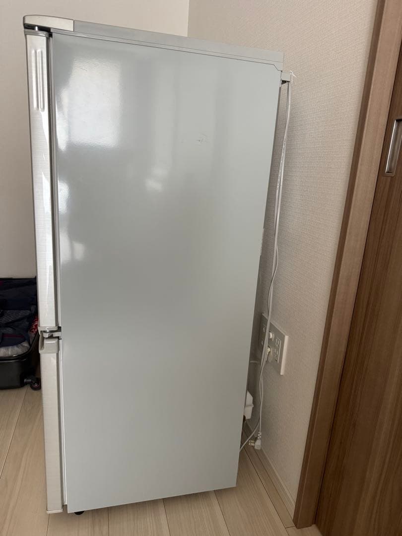 【ブランテリア】冷蔵庫／SHARP シャープ 137リットル／左右両開き