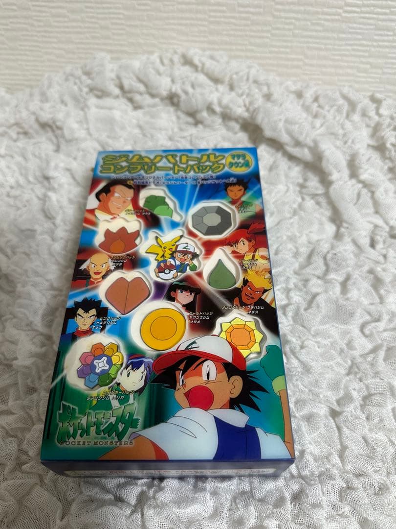 最終価格 激レア ポケモン ピンバッジ ジムバッジ セット カントー