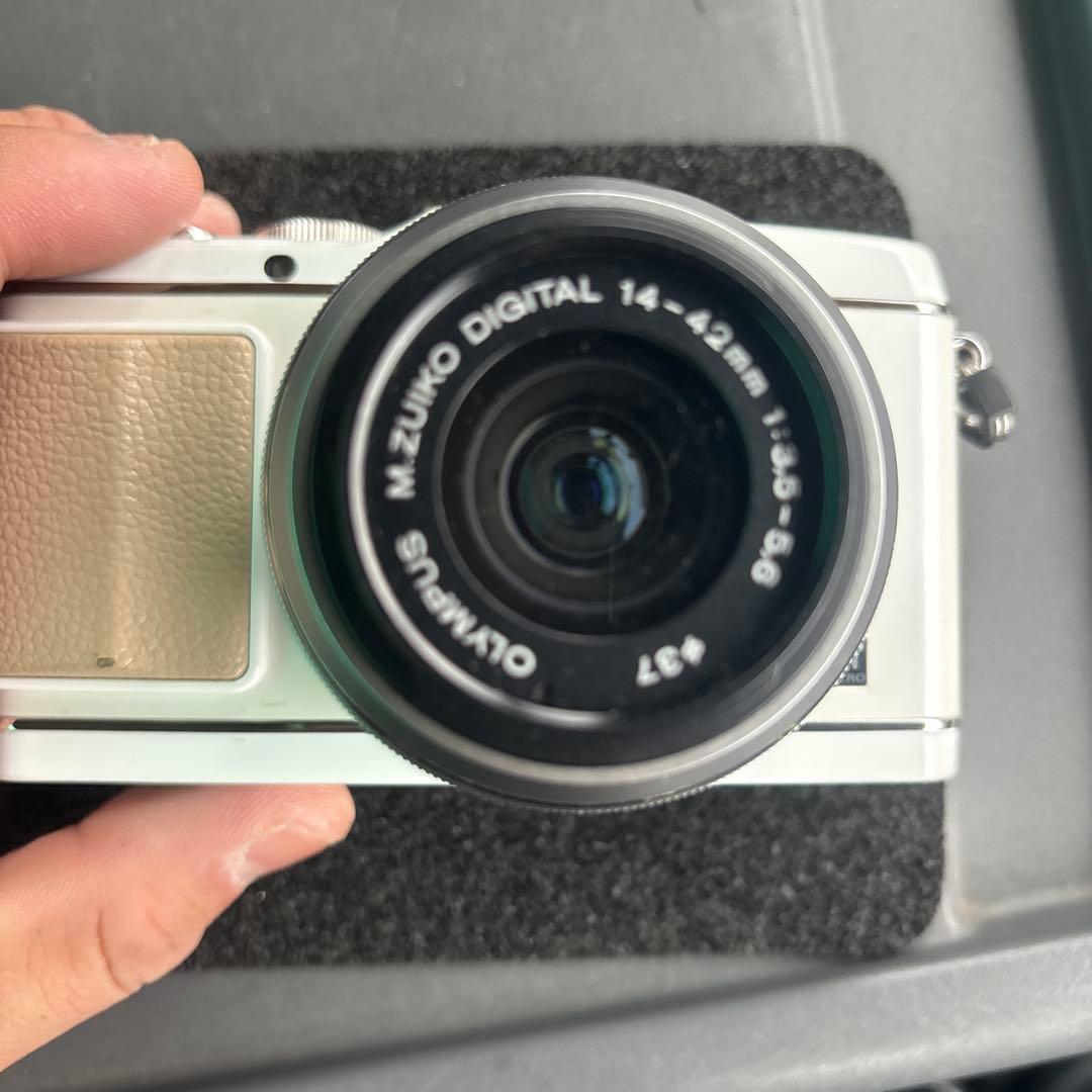 OLYMPUS E-PL3 ミラーレスカメラ 14-42mm ジャンク品