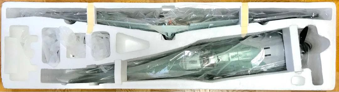 EPO製 フォッケウルフFw190A 迷彩PNP（V2）1120mm