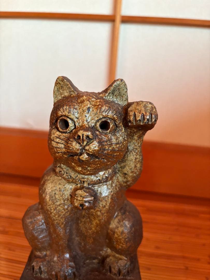 招き猫　置物